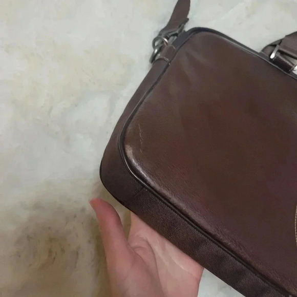 BOCONI BRYANT LEATHER SLEEVE BRIEFCASE LAPTOP TABLET DARK BROWN - Picture 4 of 11